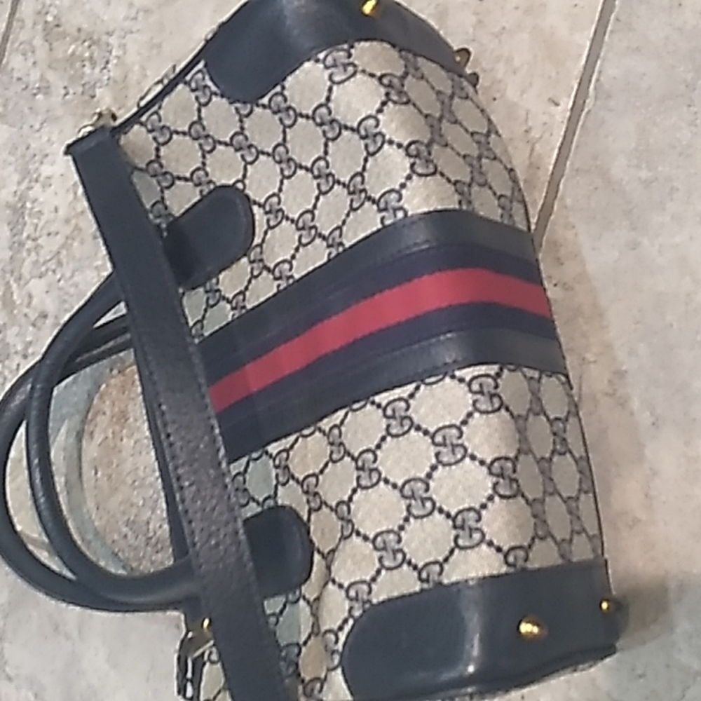 SOLD~Gucci Sherry Line Boston Bag - Picture 3 of 12